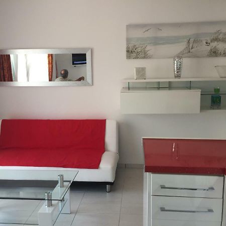 Apartment On Salobrena Beach المظهر الخارجي الصورة